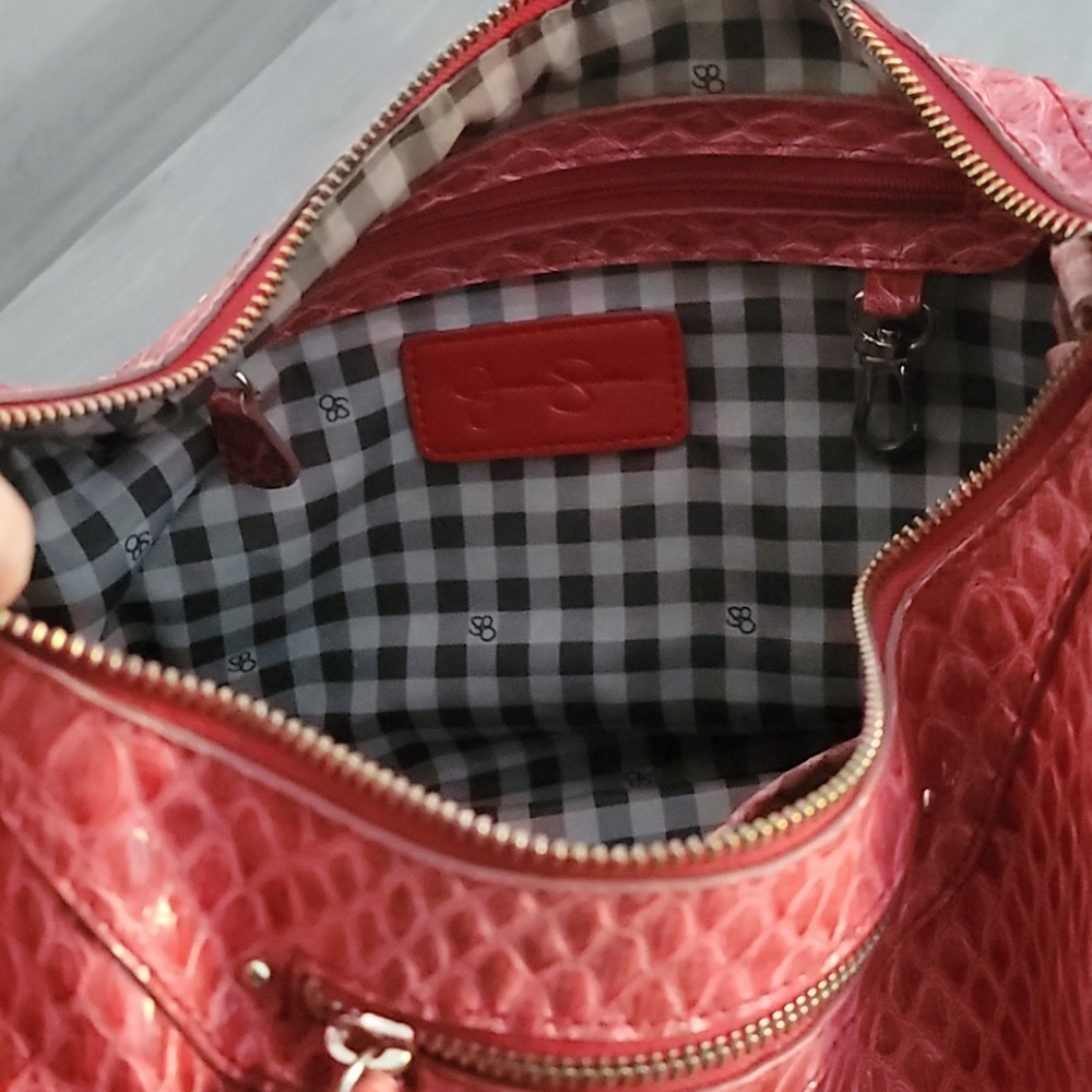 Jessica Simpson Handbag - Picture 3 of 4